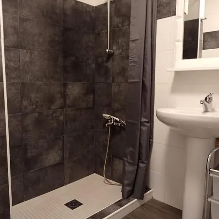 Buena Fuerte Mari Giuli *