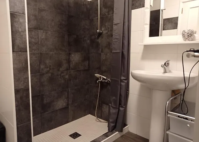 Buena Fuerte Mari Giuli *